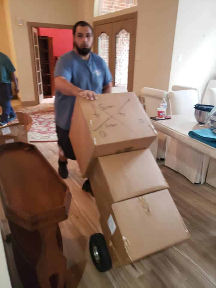 Efficient and Professional Senior Moving Services in TX